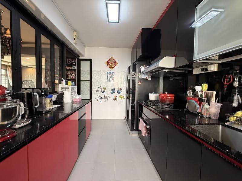 561B Jurong West Street 42, 561B Jurong West Street 42, Boon Lay / Jurong / Tuas, 3 Bedrooms, 1,001 sqft, HDB Flat For Sale, by Joy Wong, 500277929 - Kitchen - PropertyGuru.com.sg