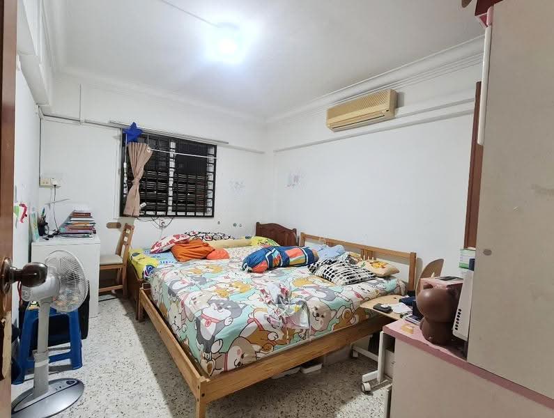 22 Bedok South Avenue 1, 22 Bedok South Avenue 1, Bedok / Upper East Coast, 2 Bedrooms, 796 sqft, HDB Flat For Sale, by Kelly Yang, 500277931 - Bedroom - PropertyGuru.com.sg