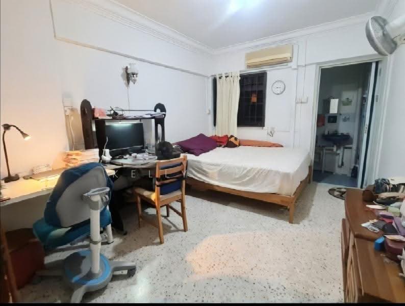 22 Bedok South Avenue 1, 22 Bedok South Avenue 1, Bedok / Upper East Coast, 2 Bedrooms, 796 sqft, HDB Flat For Sale, by Kelly Yang, 500277931 - Bedroom - PropertyGuru.com.sg