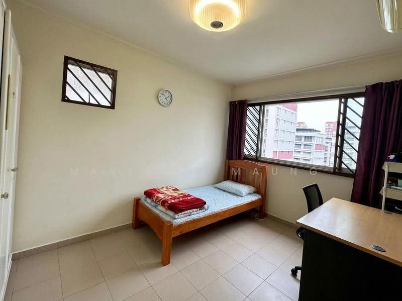 180 Bishan Street 13, 180 Bishan Street 13, Ang Mo Kio / Bishan / Thomson, 3 Bedrooms, 904 sqft, HDB Flat For Sale, by Maverick Maung, 500277955 - Bedroom 2 - PropertyGuru.com.sg