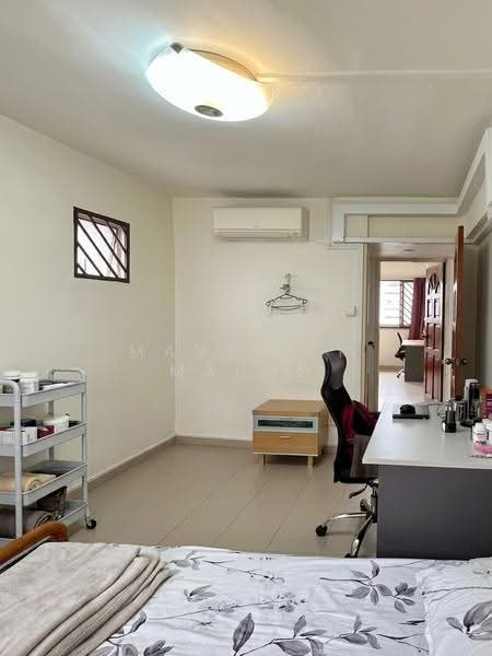 180 Bishan Street 13, 180 Bishan Street 13, Ang Mo Kio / Bishan / Thomson, 3 Bedrooms, 904 sqft, HDB Flat For Sale, by Maverick Maung, 500277955 - Bedroom 3 - PropertyGuru.com.sg