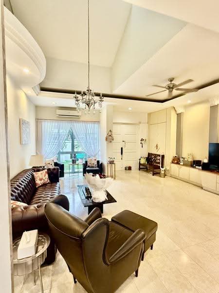 Fernwood Terrace, 26 Fernwood Terrace, East Coast / Marine Parade, 5 Bedrooms, 3,400 sqft, Terraced House For Sale, by Champa Murjani, 500277964 - Living Room - PropertyGuru.com.sg