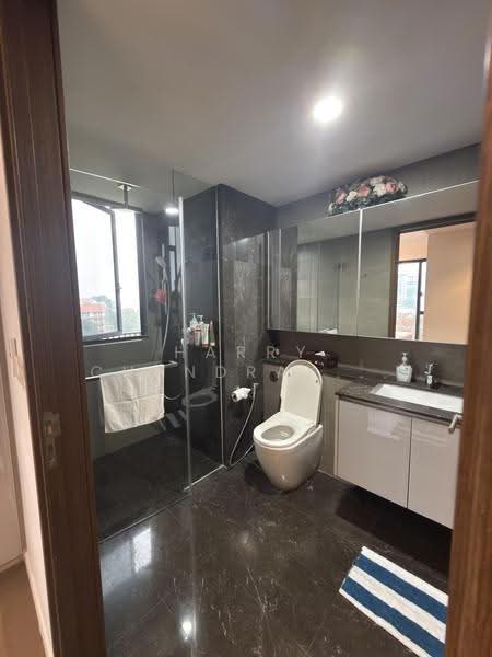 Parc Esta, 902 Sims Avenue, Eunos / Geylang / Paya Lebar, 3 Bedrooms, 958 sqft, Condominium For Rent, by Harry Chandrakant, 500277967 - Bathroom - PropertyGuru.com.sg