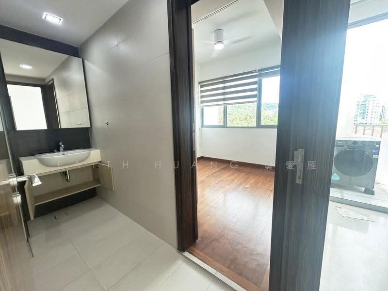Natura @ Hillview, 18 Hillview Terrace, Dairy Farm / Bukit Panjang / Choa Chu Kang, 2 Bedrooms, 1,044 sqft, Condominium For Sale, by Faith Huang 黄愛雁, 500277978 - Bathroom - PropertyGuru.com.sg