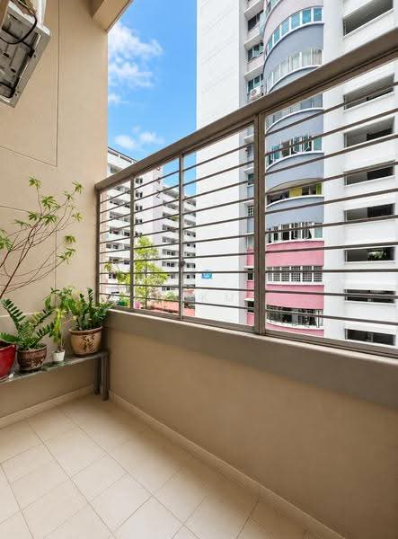 640 Hougang Avenue 8, 640 Hougang Avenue 8, Hougang / Punggol / Sengkang, 3 Bedrooms, 1,593 sqft, HDB Flat For Sale, by Zen Kuik, 500277989 - Balcony - PropertyGuru.com.sg