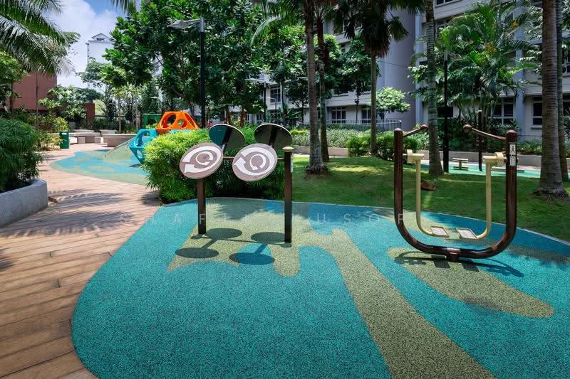 222B Bedok North Drive, 222B Bedok North Drive, Bedok / Upper East Coast, 3 Bedrooms, 990 sqft, HDB Flat For Sale, by Shafik Yusope, 500277995 - Exterior - PropertyGuru.com.sg
