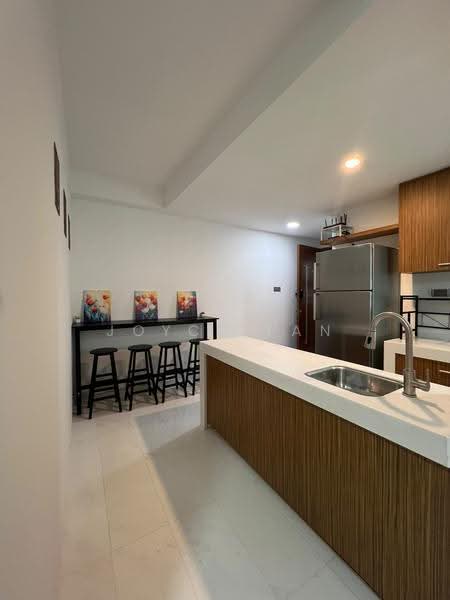 The Lakeshore, 31 Jurong West Street 41, Boon Lay / Jurong / Tuas, Room Rental, 220 sqft, Condominium For Rent, by Joyce Tan, 500278006 - Kitchen - PropertyGuru.com.sg