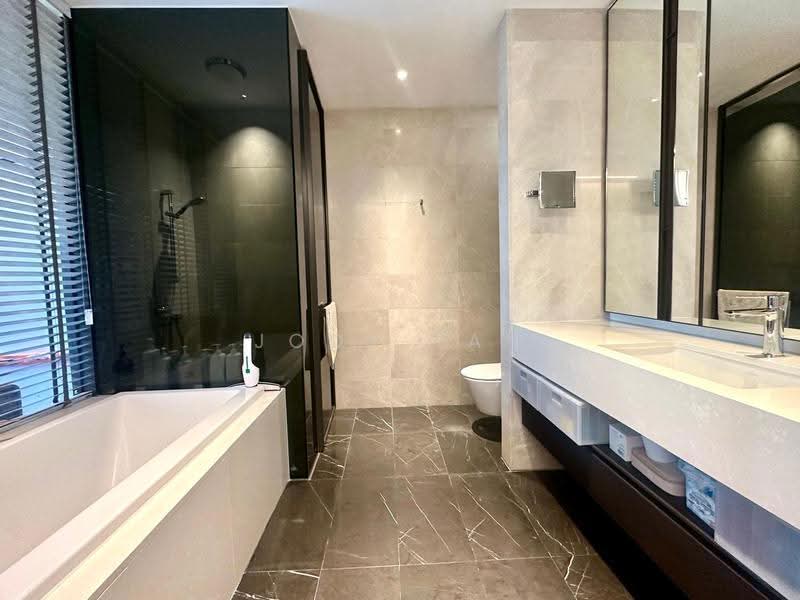 Amber Park, 18A Amber Gardens, East Coast / Marine Parade, 4 Bedrooms, 1,798 sqft, Condominium For Rent, by Jody Tan, 500278019 - Bathroom - PropertyGuru.com.sg