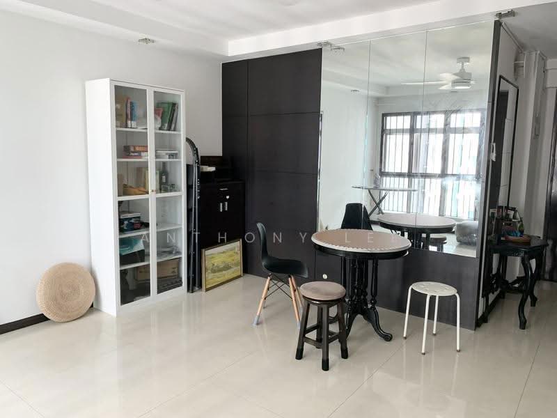 394 Bukit Batok West Avenue 5, 394 Bukit Batok West Avenue 5, Dairy Farm / Bukit Panjang / Choa Chu Kang, Room Rental, 150 sqft, HDB Flat For Rent, by Anthony Lee, 500278028 - Living Room - PropertyGuru.com.sg