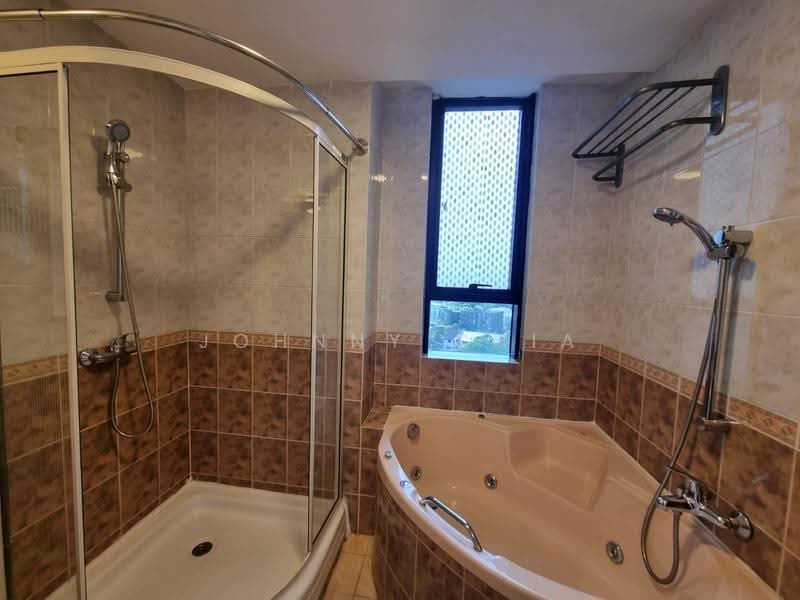 336 River Valley, 336 River Valley Road, Orchard / River Valley, 2 Bedrooms, 1,582 sqft, Apartment For Rent, by Johnny Chia, 500278048 - Bathroom - PropertyGuru.com.sg