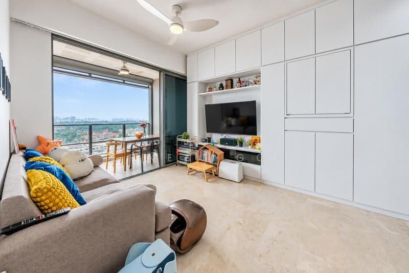 JadeScape, 4 Shunfu Road, Ang Mo Kio / Bishan / Thomson, 3 Bedrooms, 1,055 sqft, Condominium For Sale, by Ernest Goh, 500278052 - Living Room - PropertyGuru.com.sg