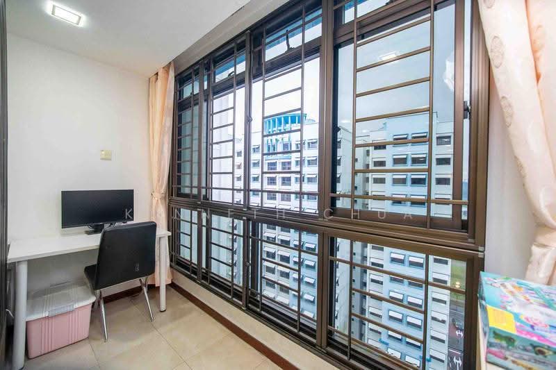271B Jurong West Street 24, 271B Jurong West Street 24, Boon Lay / Jurong / Tuas, 3 Bedrooms, 1,216 sqft, HDB Flat For Sale, by Kenneth Chua, 500278056 - Study - PropertyGuru.com.sg