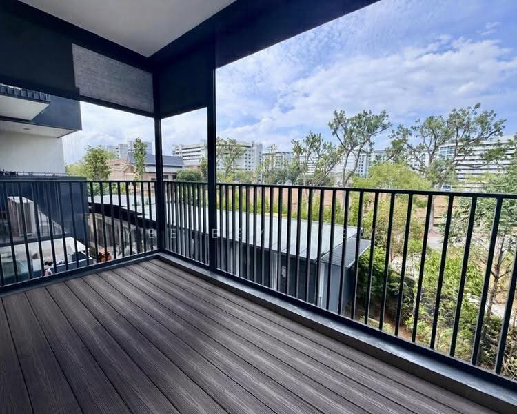 Treasure at Tampines, 13 Tampines Lane, Pasir Ris / Tampines, 3 Bedrooms, 818 sqft, Condominium For Rent, by Yee Bey Liew, 500278061 - Balcony - PropertyGuru.com.sg