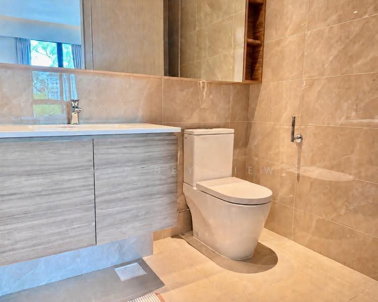 Treasure at Tampines, 13 Tampines Lane, Pasir Ris / Tampines, 3 Bedrooms, 818 sqft, Condominium For Rent, by Yee Bey Liew, 500278061 - Bathroom - PropertyGuru.com.sg