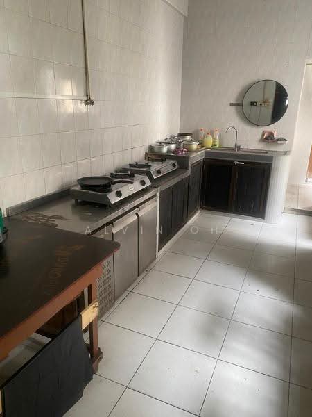 Tanjong Katong Road, Tanjong Katong Road, East Coast / Marine Parade, 4 Bedrooms, 1,205 sqft, Apartment For Sale, by Alvin Oh, 500278065 - Kitchen - PropertyGuru.com.sg