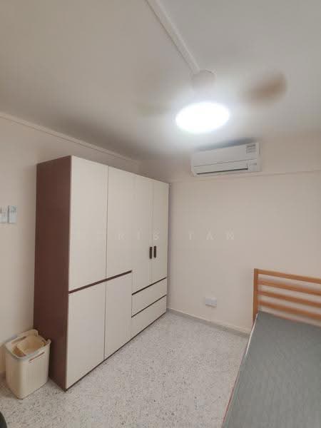 37 Chai Chee Avenue, 37 Chai Chee Avenue, Bedok / Upper East Coast, Room Rental, 100 sqft, HDB Flat For Rent, by Doris Tan, 500278071 - Bedroom - PropertyGuru.com.sg