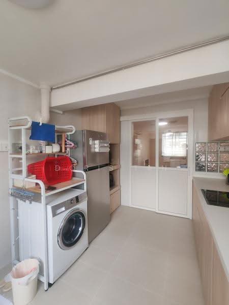 37 Chai Chee Avenue, 37 Chai Chee Avenue, Bedok / Upper East Coast, Room Rental, 100 sqft, HDB Flat For Rent, by Doris Tan, 500278071 - Kitchen - PropertyGuru.com.sg