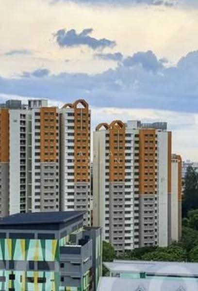404B Fernvale Lane, 404B Fernvale Lane, Seletar / Yio Chu Kang, 3 Bedrooms, 1,100 sqft, HDB Flat For Rent, by Rahat Khan, 500278075 - Exterior - PropertyGuru.com.sg