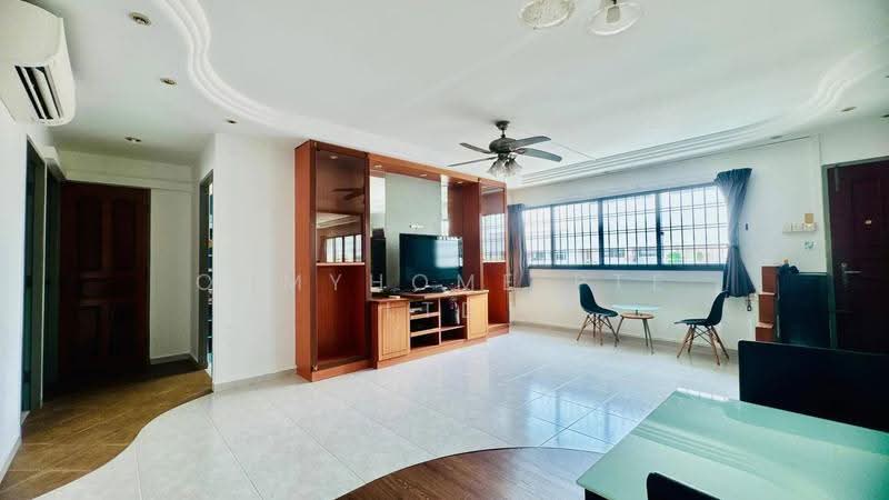 615 Yishun Ring Road, 615 Yishun Ring Road, Sembawang / Yishun, 3 Bedrooms, 1,119 sqft, HDB Flat For Sale, by TAN POH KHIT, BILLY SUPHAKHIT, 500278082 - Living Room - PropertyGuru.com.sg