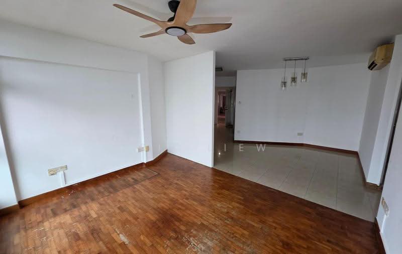 158B Rivervale Crescent, 158B Rivervale Crescent, Hougang / Punggol / Sengkang, 3 Bedrooms, 1,184 sqft, HDB Flat For Sale, by Eric Liew, 500278097 - Living Room - PropertyGuru.com.sg