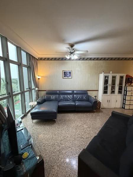 The Bayshore, 30 Bayshore Road, Bedok / Upper East Coast, 2 Bedrooms, 926 sqft, Condominium For Sale, by Norman Koh, 500278111 - Living Room - PropertyGuru.com.sg