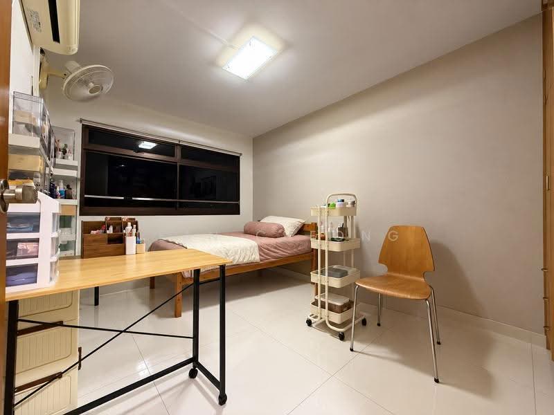 164 Jalan Teck Whye, 164 Jalan Teck Whye, Dairy Farm / Bukit Panjang / Choa Chu Kang, 3 Bedrooms, 1,517 sqft, HDB Flat For Sale, by Lean Cheong, 500278112 - Bedroom - PropertyGuru.com.sg