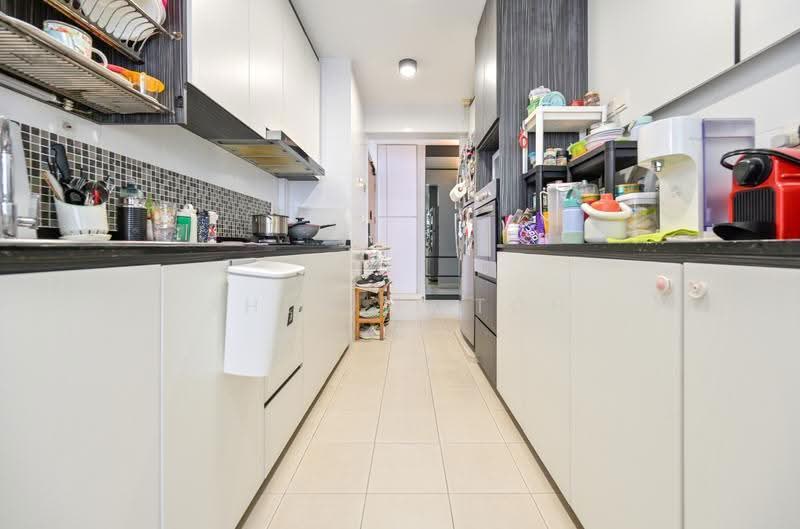 453C Fernvale Road, 453C Fernvale Road, Seletar / Yio Chu Kang, 3 Bedrooms, 990 sqft, HDB Flat For Sale, by Sher Li Toh, 500278128 - Kitchen - PropertyGuru.com.sg
