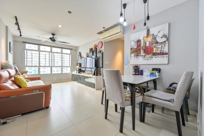 453C Fernvale Road, 453C Fernvale Road, Seletar / Yio Chu Kang, 3 Bedrooms, 990 sqft, HDB Flat For Sale, by Sher Li Toh, 500278128 - Living Room - PropertyGuru.com.sg