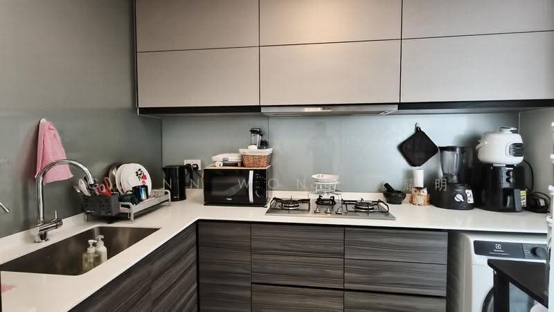 D'Nest, 129 Pasir Ris Grove, Pasir Ris / Tampines, 3 Bedrooms, 1,130 sqft, Condominium For Sale, by Glenn Wong 黃耀明, 500278155 - Kitchen - PropertyGuru.com.sg