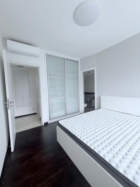 The Belvedere, 53 Meyer Road, East Coast / Marine Parade, 2 Bedrooms, 1,012 sqft, Condominium For Sale, by Anthea Yeo 杨丽娇, 500278172 - Bedroom - PropertyGuru.com.sg