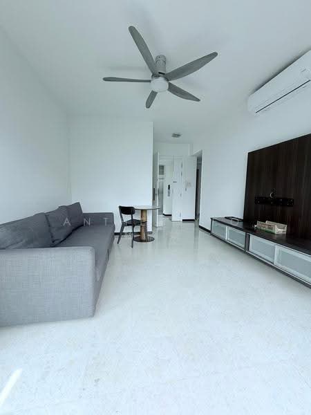 The Belvedere, 53 Meyer Road, East Coast / Marine Parade, 2 Bedrooms, 1,012 sqft, Condominium For Sale, by Anthea Yeo 杨丽娇, 500278172 - Living Room - PropertyGuru.com.sg
