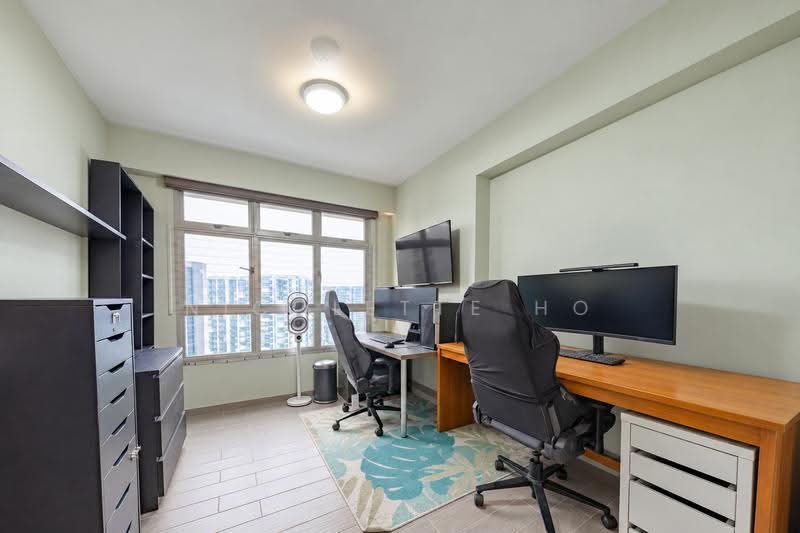 875B Tampines Street 86, 875B Tampines Street 86, Pasir Ris / Tampines, 3 Bedrooms, 1,001 sqft, HDB Flat For Sale, by Nicolette Ho, 500278175 - Study - PropertyGuru.com.sg