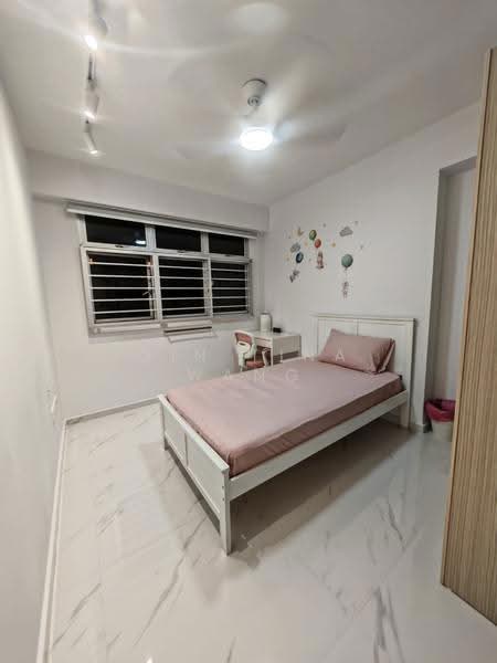 432A Bukit Batok West Avenue 8, 432A Bukit Batok West Avenue 8, Dairy Farm / Bukit Panjang / Choa Chu Kang, Room Rental, 118 sqft, HDB Flat For Rent, by Qin Tina Wang, 500278177 - Bedroom - PropertyGuru.com.sg