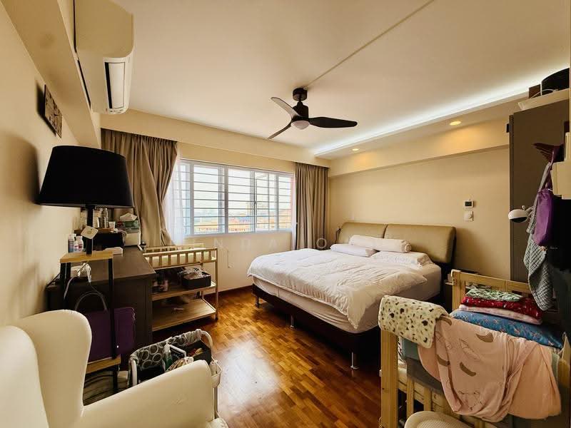 278 Bishan Street 24, 278 Bishan Street 24, Ang Mo Kio / Bishan / Thomson, 3 Bedrooms, 1,163 sqft, HDB Flat For Sale, by Linda Ong, 500278181 - Master Bedroom - PropertyGuru.com.sg