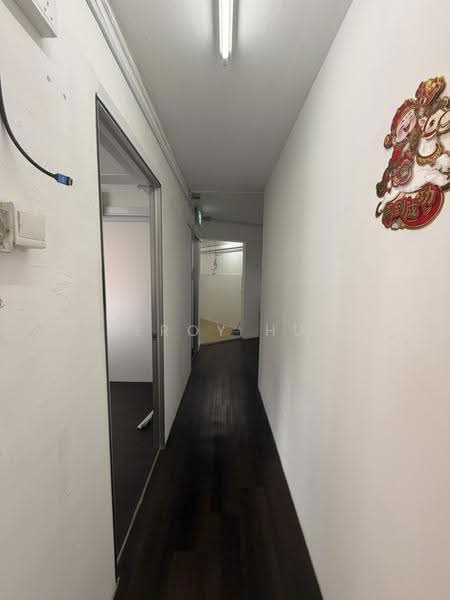 106 Hougang ave 1, Hougang / Punggol / Sengkang, 1,023 sqft, Shop / Shophouse For Rent, by Leroy Hui, 500278183 - Corridor - CommercialGuru.com.sg