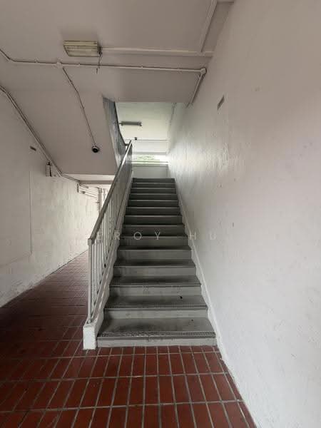 106 Hougang ave 1, Hougang / Punggol / Sengkang, 1,023 sqft, Shop / Shophouse For Rent, by Leroy Hui, 500278183 - Corridor - CommercialGuru.com.sg