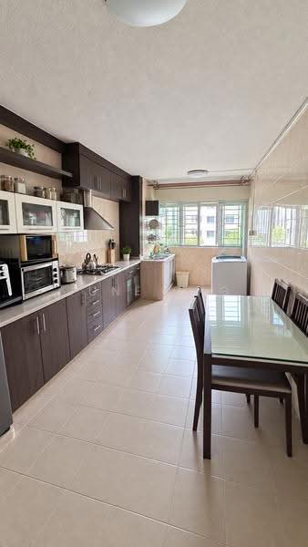 47 Lengkok Bahru, 47 Lengkok Bahru, Alexandra / Commonwealth, 3 Bedrooms, 1,109 sqft, HDB Flat For Sale, by June Ong, 500278185 - Kitchen - PropertyGuru.com.sg