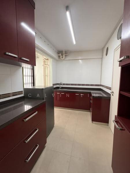 53 Havelock Road, 53 Havelock Road, Alexandra / Commonwealth, 3 Bedrooms, 1,011 sqft, HDB Flat For Sale, by Calvin Lim, 500278186 - Kitchen - PropertyGuru.com.sg