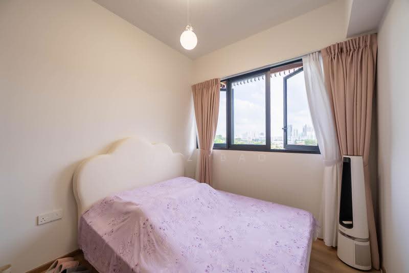 KI Residences At Brookvale, 2 Brookvale Drive, Clementi Park / Upper Bukit Timah, 2 Bedrooms, 700 sqft, Condominium For Sale, by Bunz Bao, 500278187 - Bedroom - PropertyGuru.com.sg