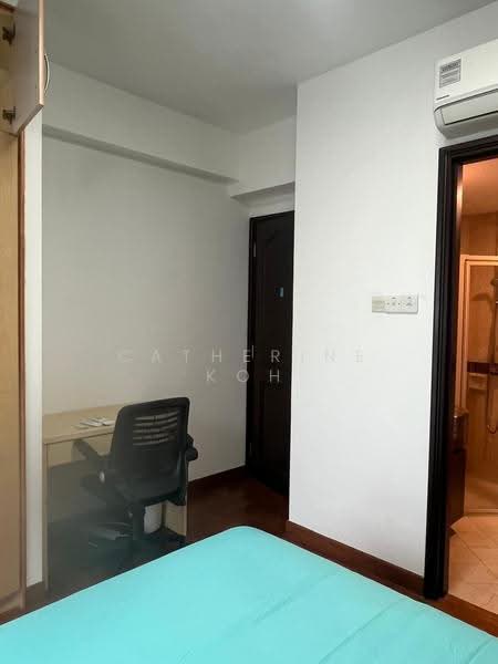 The Bencoolen, 180A Bencoolen Street, Beach Road / Bugis / Rochor, Room Rental, 100 sqft, Apartment For Rent, by Catherine Koh, 500278188 - 1609 Bedroom 1 - PropertyGuru.com.sg
