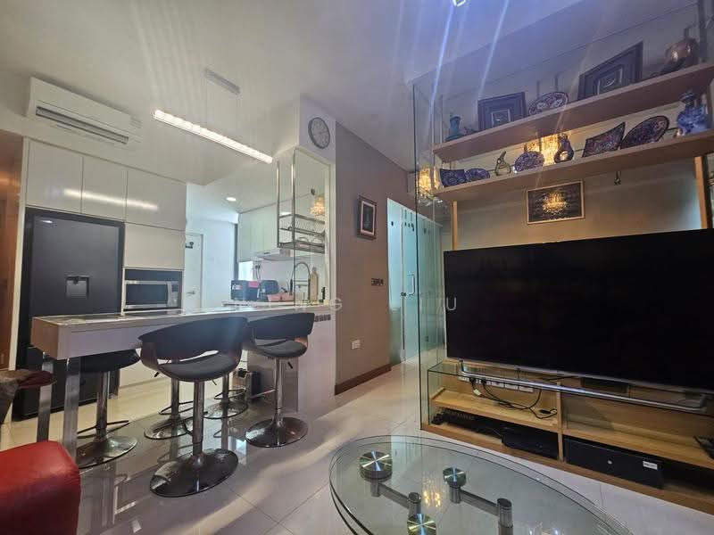 Seastrand, 1 Pasir Ris Link, Pasir Ris / Tampines, 1 Bedroom, 592 sqft, Condominium For Rent, by Ning Liu, 500278193 - Kitchen - PropertyGuru.com.sg