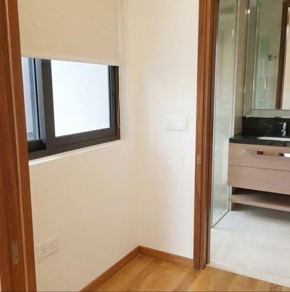 One Balmoral, 1 Balmoral Road, Tanglin / Holland / Bukit Timah, 1 Bedroom, 592 sqft, Condominium For Sale, by Anthea Yeo 杨丽娇, 500278201 - Bathroom - PropertyGuru.com.sg