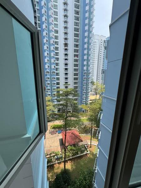 394 Bukit Batok West Avenue 5, 394 Bukit Batok West Avenue 5, Dairy Farm / Bukit Panjang / Choa Chu Kang, 3 Bedrooms, 990 sqft, HDB Flat For Sale, by Vivian Sun 孙淑媛, 500278203 - Exterior - PropertyGuru.com.sg