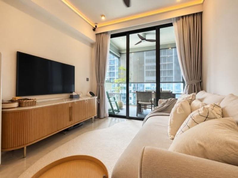 Penrose, 26 Sims Drive, Eunos / Geylang / Paya Lebar, 3 Bedrooms, 1,184 sqft, Condominium For Sale, by Vernon Low, 500278204 - PropertyGuru.com.sg