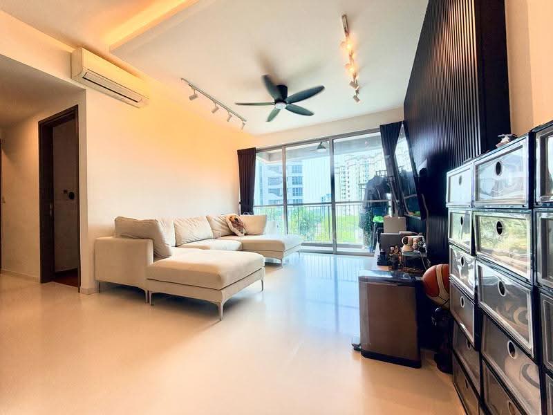 Q Bay Residences, 1 Tampines Street 86, Pasir Ris / Tampines, 2 Bedrooms, 797 sqft, Condominium For Sale, by Kane Seow, 500278233 - Living Room - PropertyGuru.com.sg