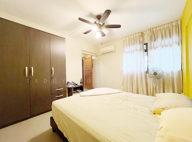 290G Bukit Batok Street 24, 290G Bukit Batok Street 24, Dairy Farm / Bukit Panjang / Choa Chu Kang, 3 Bedrooms, 1,109 sqft, HDB Flat For Sale, by Teddy Ng Yu Ming, 500278241 - Bedroom - PropertyGuru.com.sg