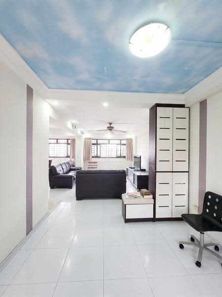 298 Bukit Batok Street 22, 298 Bukit Batok Street 22, Dairy Farm / Bukit Panjang / Choa Chu Kang, 3 Bedrooms, 1,281 sqft, HDB Flat For Sale, by Leonard Gao 高永飞, 500278249 - Living Room - PropertyGuru.com.sg