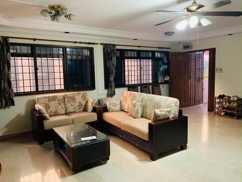 679 Woodlands Avenue 6, 679 Woodlands Avenue 6, Admiralty / Woodlands, 3 Bedrooms, 1,302 sqft, HDB Flat For Rent, by Babu A, 500278258 - Living Room - PropertyGuru.com.sg