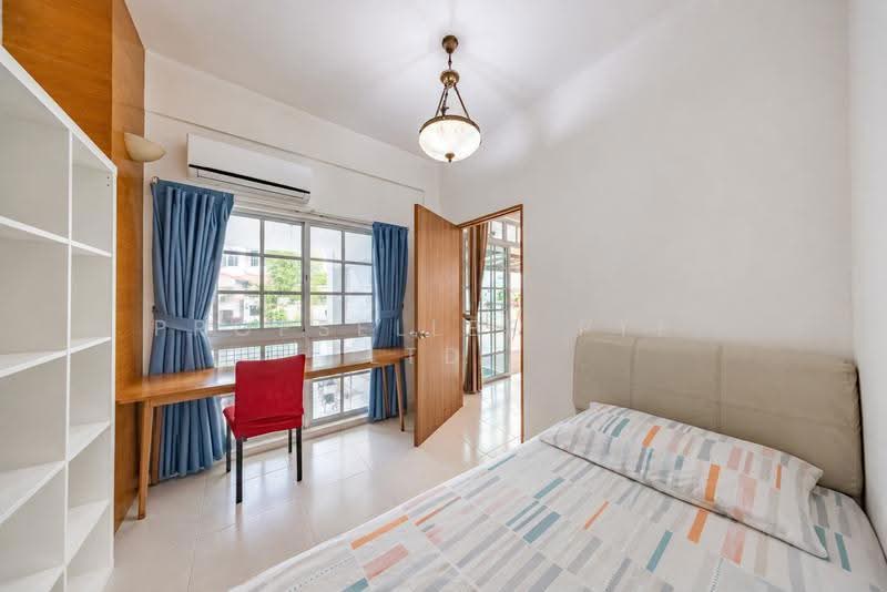 Jalan Kurnia, Jalan Kurnia, Hougang / Punggol / Sengkang, 3 Bedrooms, 2,128 sqft, Terraced House For Sale, by Reine Chan, 500278263 - Bedroom - PropertyGuru.com.sg