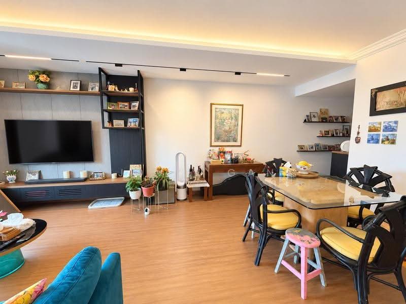 Rivervale Crest, 5 Rivervale Crescent, Hougang / Punggol / Sengkang, 3 Bedrooms, 1,206 sqft, Condominium For Sale, by Jovyn Gan, 500278264 - Living Room - PropertyGuru.com.sg